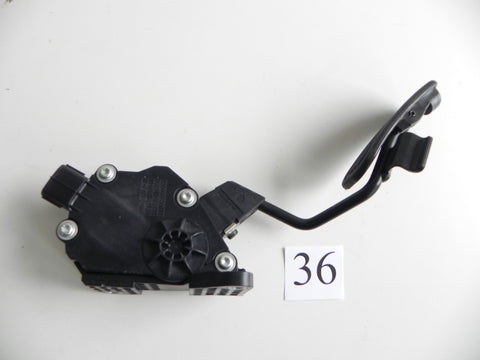 2008 LEXUS IS350 IS250 ACCELERATOR PEDAL GAS PEDAL THROTTLE LEVER OEM 198 #36 A