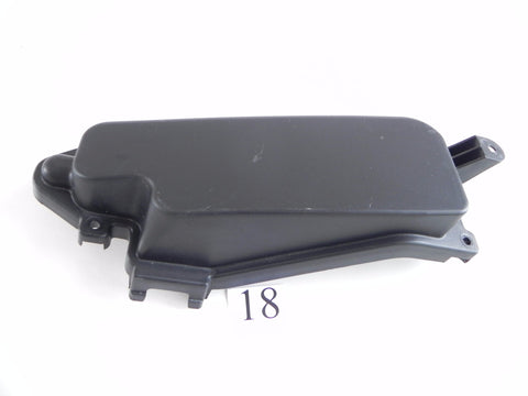 2013 LEXUS IS250 ENGINE COMPUTER HOUSING COVER FUSE 7154-8679-30 OEM 298 #18 A