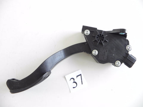 2013 LEXUS RX350 FUEL ENGINE ACCELERATOR PEDAL SENSOR 78110-33110 OEM 706 #37 A