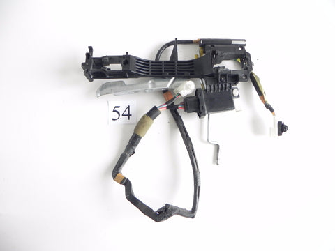 2006 LEXUS GS300 GS350 FRONT LEFT DOOR HANDLE BRACKET 89746-30060 OEM 178 #54 A - Advancebay, Inc.