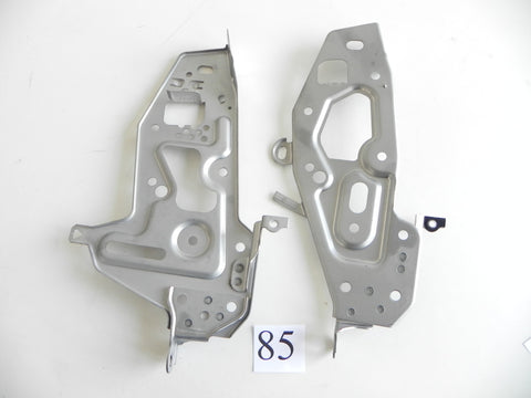 2010 LEXUS IS250 RADIO NAVIGATION MOUNTING BRACKET SET 86211-53030 OEM 922 #85 A