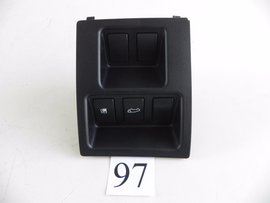 2013 LEXUS RX350 LUGGAGE AND FUEL DOOR CONTROL SWITCH PANEL TRIM OEM 706 #97 A